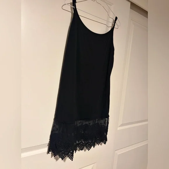 Kate Kason White & Black Lace Hem Slip Undershirt for Layering - Picture 7 of 11